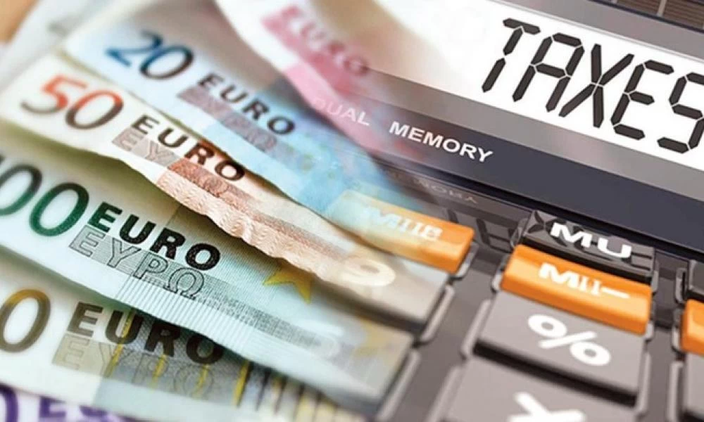 Υπουργείο Οικονομικών: "Στο τραπέζι" το «πάγωμα» δόσεων